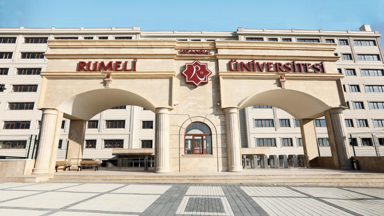 Tıp Mezunu Profesör ve Siyaset Bilimi Uzmanı Aranıyor! İşte Rumeli Üniversitesi Başvuru Şartları!