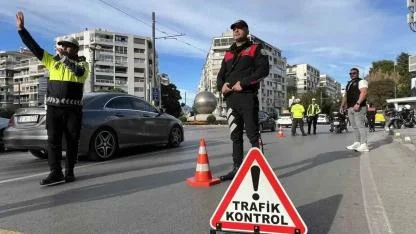 Yeni Trafik Cezaları Yürürlüğe Girdi: Hangi Hata Kaç TL? İşte Tam Liste!