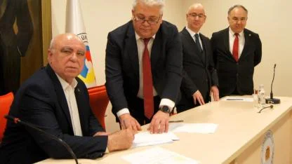 Zeytinyağında Yeni Çağ Başlıyor: Kuzey Ege’de Tarihi İmzalar Atıldı!