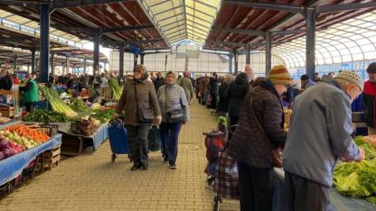 Arife Günü Nerede Pazar Kurulacak? Bayram Alışverişi Yapacaklar Bu Takvime Bakmadan Çıkmasın!