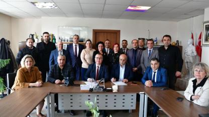 Başkan Arslan Müjdeyi Verdi: İçme Suyu Projesinde İmzalar Atıldı, Yer Teslimi Yapıldı