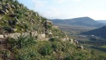 Bayramiç Cazgırlar Köyü’nde Yeni Yasaklar! Kale Tepe İçin 3 Yıllık Kritik Süreç Başladı