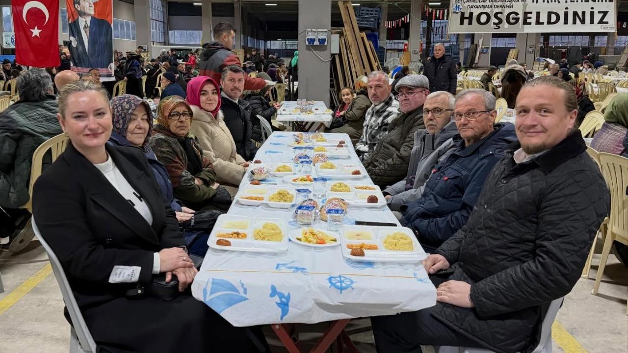 Beyçayırlılar iftarda buluştu