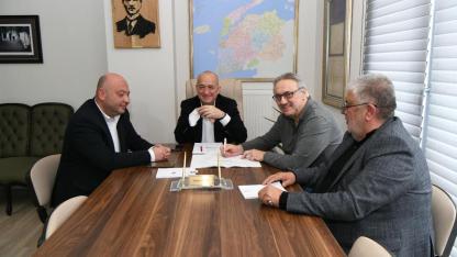 Bozcaada’nın Çehresi Değişiyor! Dev Yat Limanı Projesi İçin İmzalar Atıldı: "Yeni Konuta Hayır, Turizme Evet!"