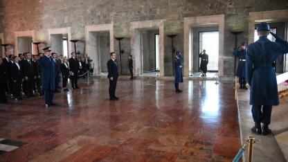 Çanakkale Heyeti Anıtkabir’de! Tarihi Alan Başkanı Kaşdemir’den Anlamlı Ziyaret