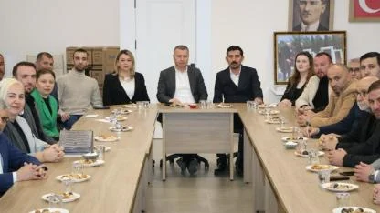 Çanakkale'de Cumhur İttifakı'ndan "Güç Birliği" Mesajı! AK Parti ve MHP İl Başkanları Bir Araya Geldi