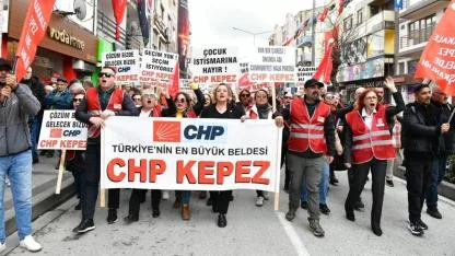 Davul Zurnayla Yürüdüler, Mesajı Verdi: Kepez ‘Artık İlçe Olacağım’ Diyor