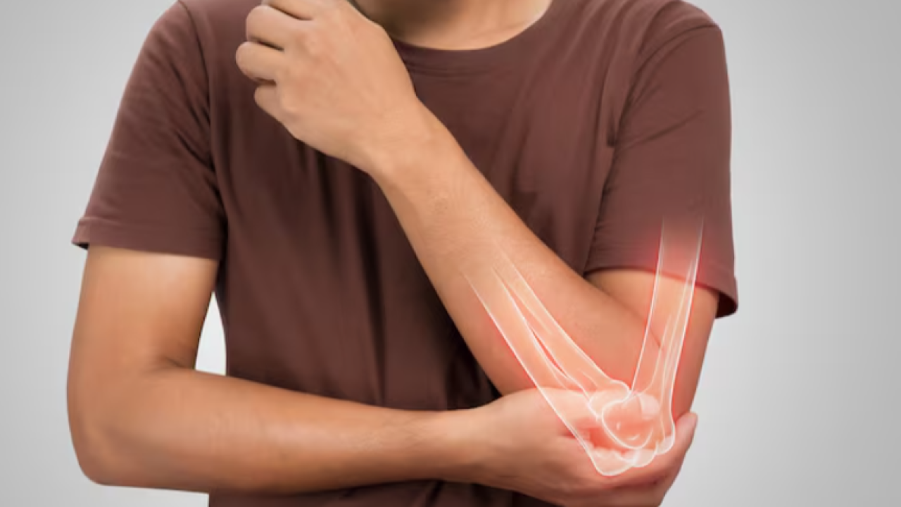 Ev Hanımları ve Ofis Çalışanlarında "Tenisçi Dirseği" Alarmı