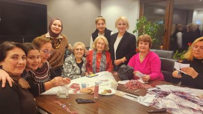 İYİ Parti Çanakkale Kadın Teşkilatı Sahada! 8 Mart’ta Dayanışma Vurgusu