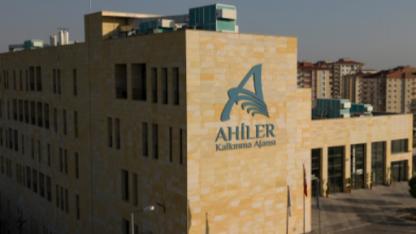 KPSS 80 Yetmedi! Bu Kurum 5 Uzman ve 1 Basın Sorumlusu Alacak: Şartlar Şaşırttı