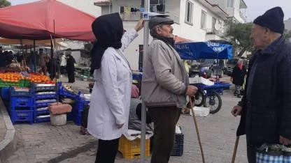 Lapseki'de obeziteye karşı pazar yerinde sağlık taraması
