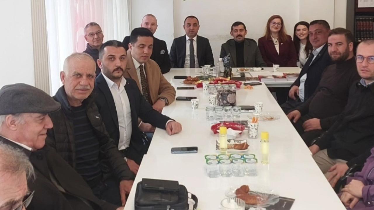 MHP Çanakkale İl Başkanı Hakan İmamoğlu Teşkilatla Bayramlaştı