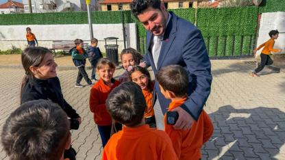 Minik öğrencilerin yerel yönetim soruları Başkan Gürel ile yanıt buldu