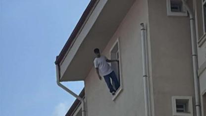 Öğrenci Yurdunda İntihar Dehşeti! Genç İ.C.’den Acı Haber Geldi