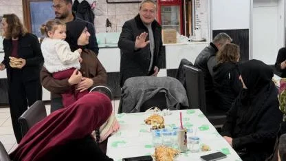 Başkan Atilla Öztürk, Bulvar 512 sakinleriyle iftar sofrasında buluştu