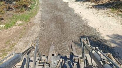 Yağışların izi mavi toprak ile siliniyor