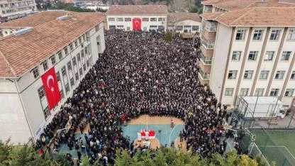 Fatma Nur Öğretmene Veda: Yüzlerce Kişilik Anma Töreni Havadan Görüntülendi