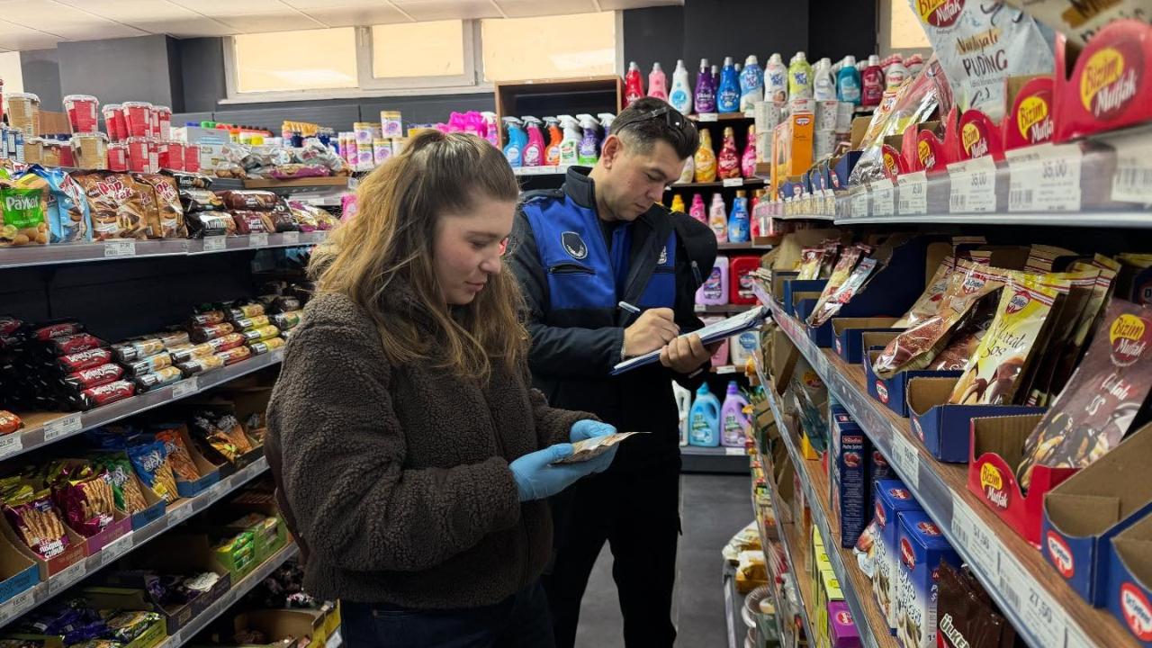 Marketler mercek altında