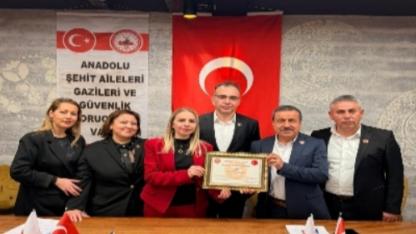 Bülent Aylı, AŞAV Onursal Başkanı oldu