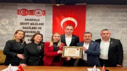 Bülent Aylı, AŞAV Onursal Başkanı oldu