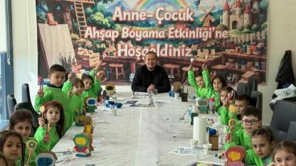 Çocukların hayalindeki uzay artık kalemliklerde