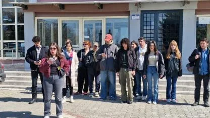 ÇOMÜ'de öğrencilerden protesto: "ÇOMÜ'de fail istemiyoruz"