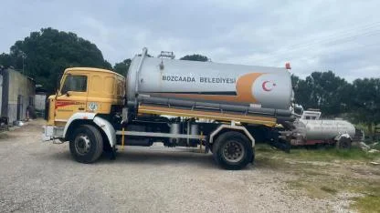 Bozcaada’ya 12 Tonluk Yeni Vidanjör!