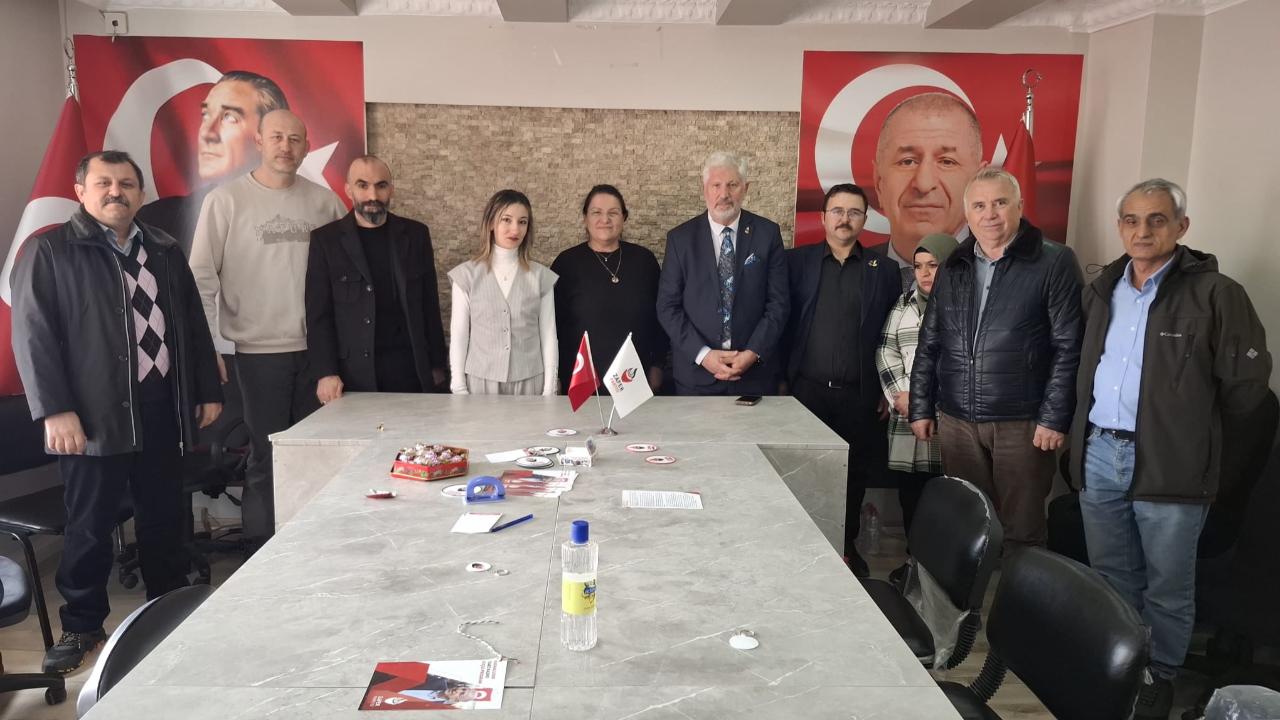 Zafer Partisi Çanakkale’de Bayram Coşkusu: "Daha Güçlü Bir Kadroyla Geliyoruz"