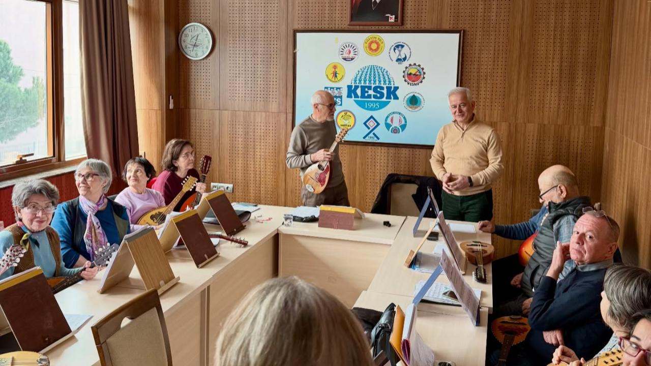 Köy Enstitüleri Ruhu Çanakkale’de Mandolin Sesleriyle Yankılanıyor!