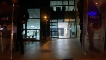 Belediyede rüşvet operasyonu: İmar görevlisi 4 bin dolarla yakalandı