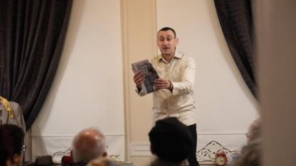 Biga’da Meddah Rüzgarı: Geleneksel Anlatı Celal Bicanoğlu ile Hayat Buldu!