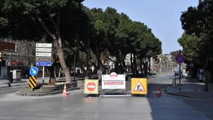 Sürücülerin Dikkatine: Cumhuriyet Bulvarı trafiğe kapatıldı