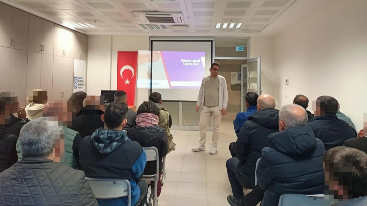 Yükümlülere "Bağımlılık" Semineri: Psikolog Aktepe çözüm yollarını anlattı