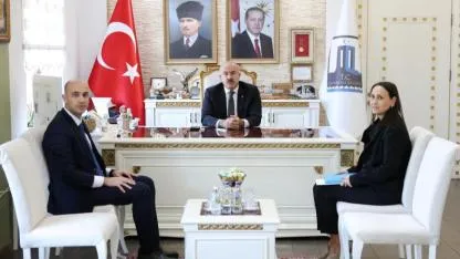 Basın İlan Kurumu Bölge Müdürü Ökkeş Buğra Atılgan'dan Vali Toraman'a Ziyaret