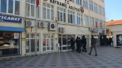 Bayramiç'te Tartıştığı Eşini Öldüren Şahıs Tutuklandı. Peki, Olay Nasıl Gerçekleşti?