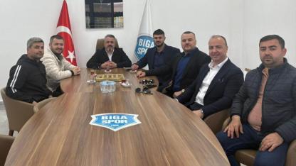 Bigaspor’a Sürpriz Ziyaret! Liderlik Sonrası Gelen Tebrik Mesajı Dikkat Çekti…