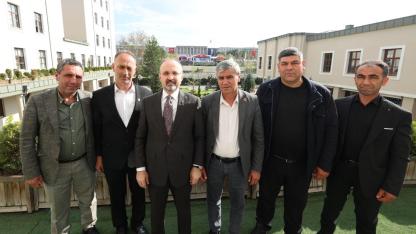 Bülent Turan Lapseki ve Yenice Muhtarlarını Ağırladı