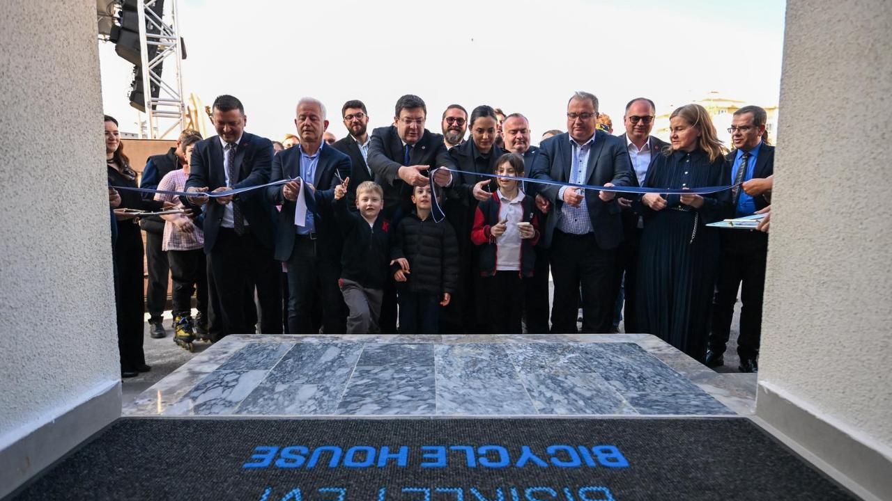 Çanakkale’de Bir Hayal Gerçek Oldu: Bisikletli Yaşam Parkı ve Bisiklet Evi Kapılarını Açtı!