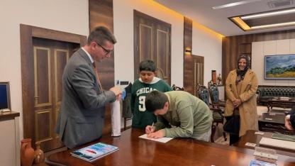 Çanakkale’de Duygulandıran Hikâye: Minik Kalemlerden Büyük Eser