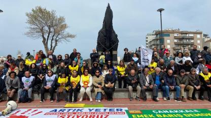 Çanakkale'de öğretmenlerden oturma eylemi! "Yusuf Tekin istifa"