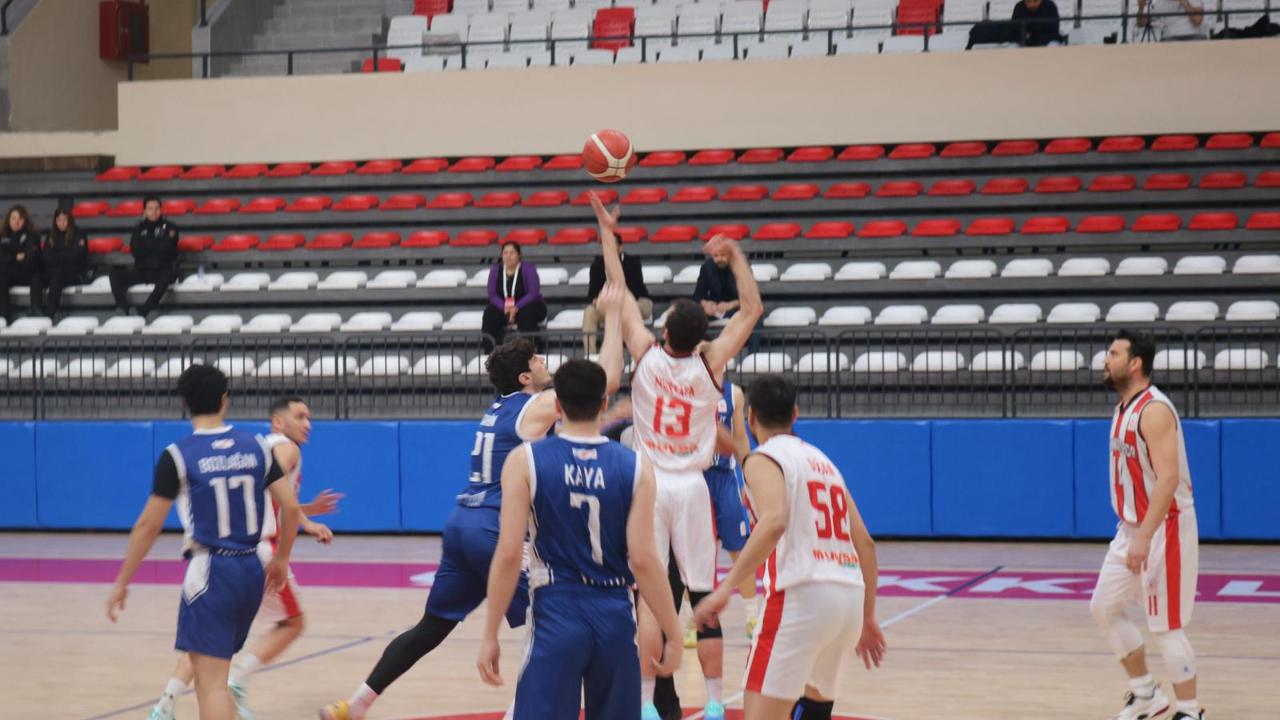 Çanakkalespor 12-0 Öne Geçti Ama Yine de Kaybetti! Maça Damga Vuran Olay Ne?