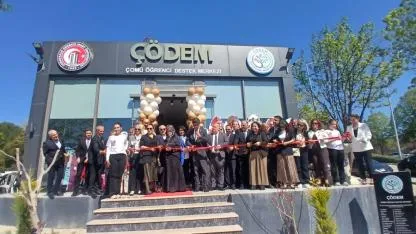 ÇOMÜ’de YEni Merkez! Öğrenciler Artık Ücretsiz Alacak… Peki İçeride Neler Var?