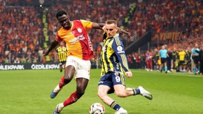 Derbide Galatasaray Fenerbahçe'yi 3 Golle Yıktı…