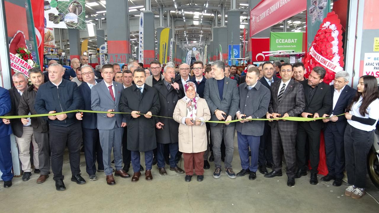 Ezine’de Dev Festival Başladı! Tarım ve Teknoloji Buluştu