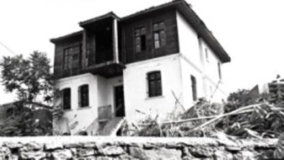 Gelibolu'da Tarihi Dönüşüm: Eski Kaymakamlık Binası Restorasyon Karşılığı İhaleye Çıkıyor!