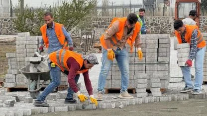 Lapseki'de ekipler sahaya indi