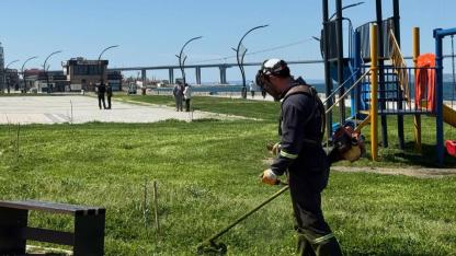 Lapseki’nin Çehresi Değişiyor: Belediye Gece Gündüz Sahada!