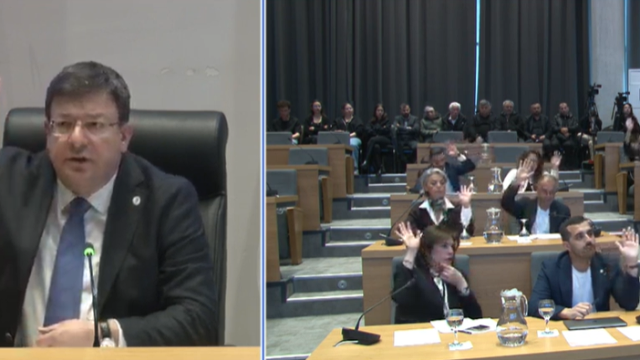 CANLI YAYIN | Çanakkale Belediye Meclisi Nisan Ayı Oturumu Başladı!