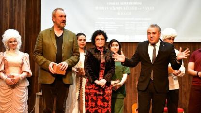 Kepez'de Mozart Esintisi: Karışıklıklar Operası Büyüledi