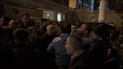 KHK'lı eski polis babadan Vali Ünlüer'e tepki: "Beni terörist diye içeri attınız, oğlumu 'vatan sevdalıları'nın oğlu öldürdü"